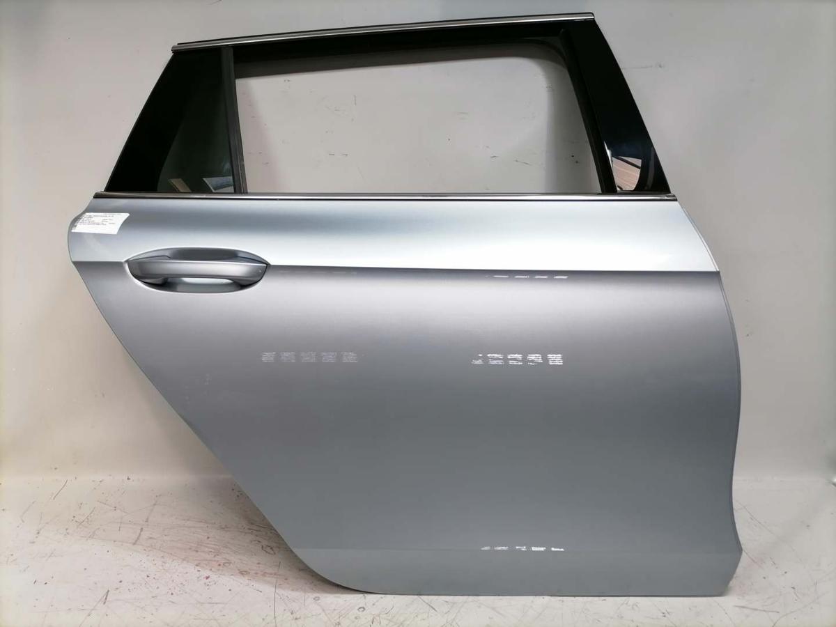 VW Passat B9 original Tür hinten rechts LM7P Oyster Silver Kombi Variant Rohbau Bj.2024